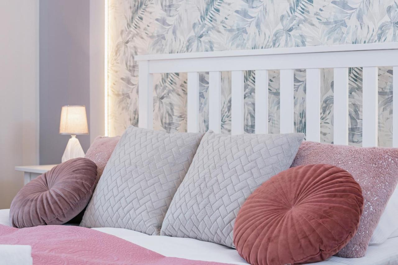 Sweet Family Apartment Chodkiewicza Rondo Grzegorzeckie By Noclegi Renters Krakow Bagian luar foto