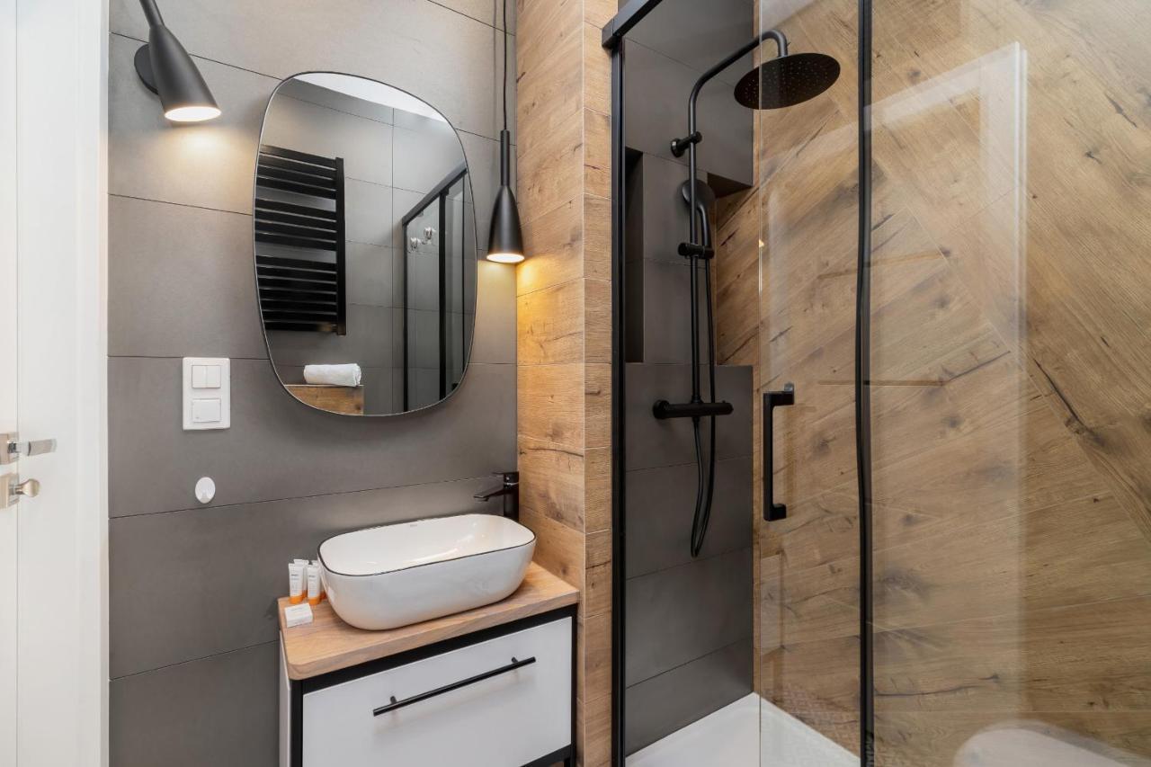 Sweet Family Apartment Chodkiewicza Rondo Grzegorzeckie By Noclegi Renters Krakow Bagian luar foto